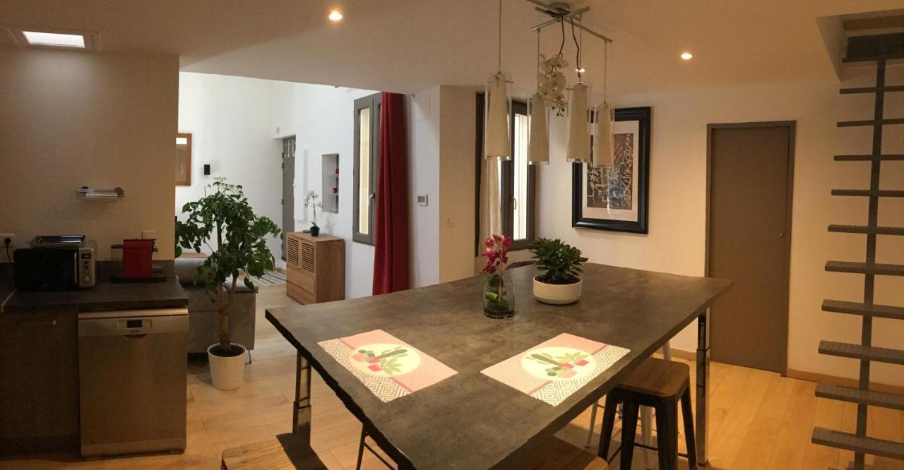 : Duplex Près Du Palais Des Papes Appartement